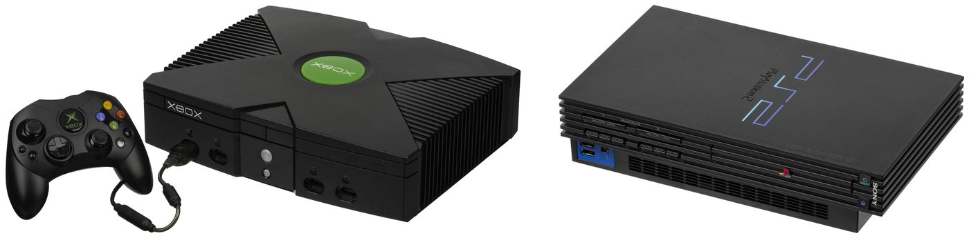 La Xbox original con su mando y una PlayStation 2